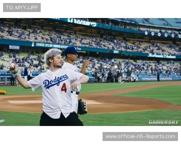 美国棒球季后赛：洛杉矶道奇提前锁定名额！，美国棒球联赛